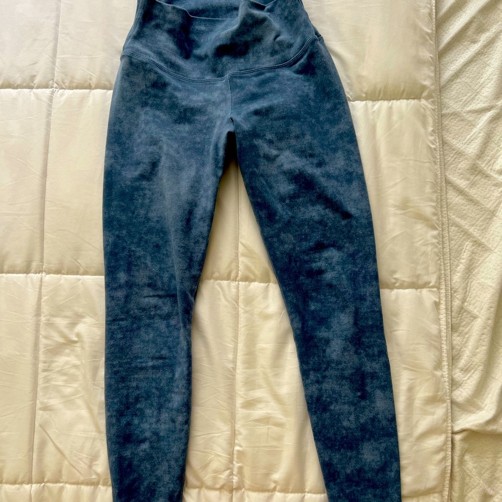 Acid wash blue Alo Yoga pants